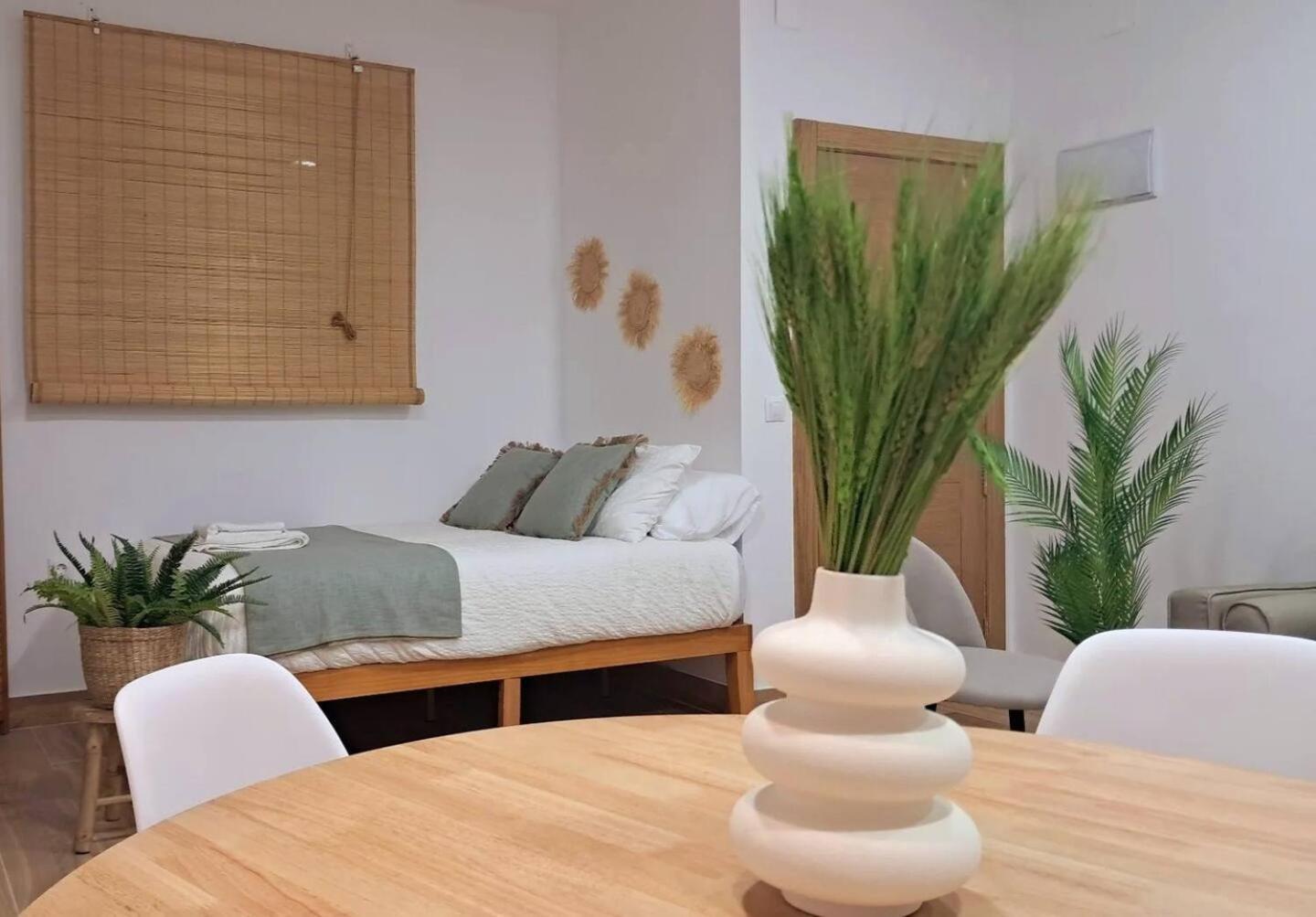 סביליה Coffee & Calm Triana Apartment מראה חיצוני תמונה